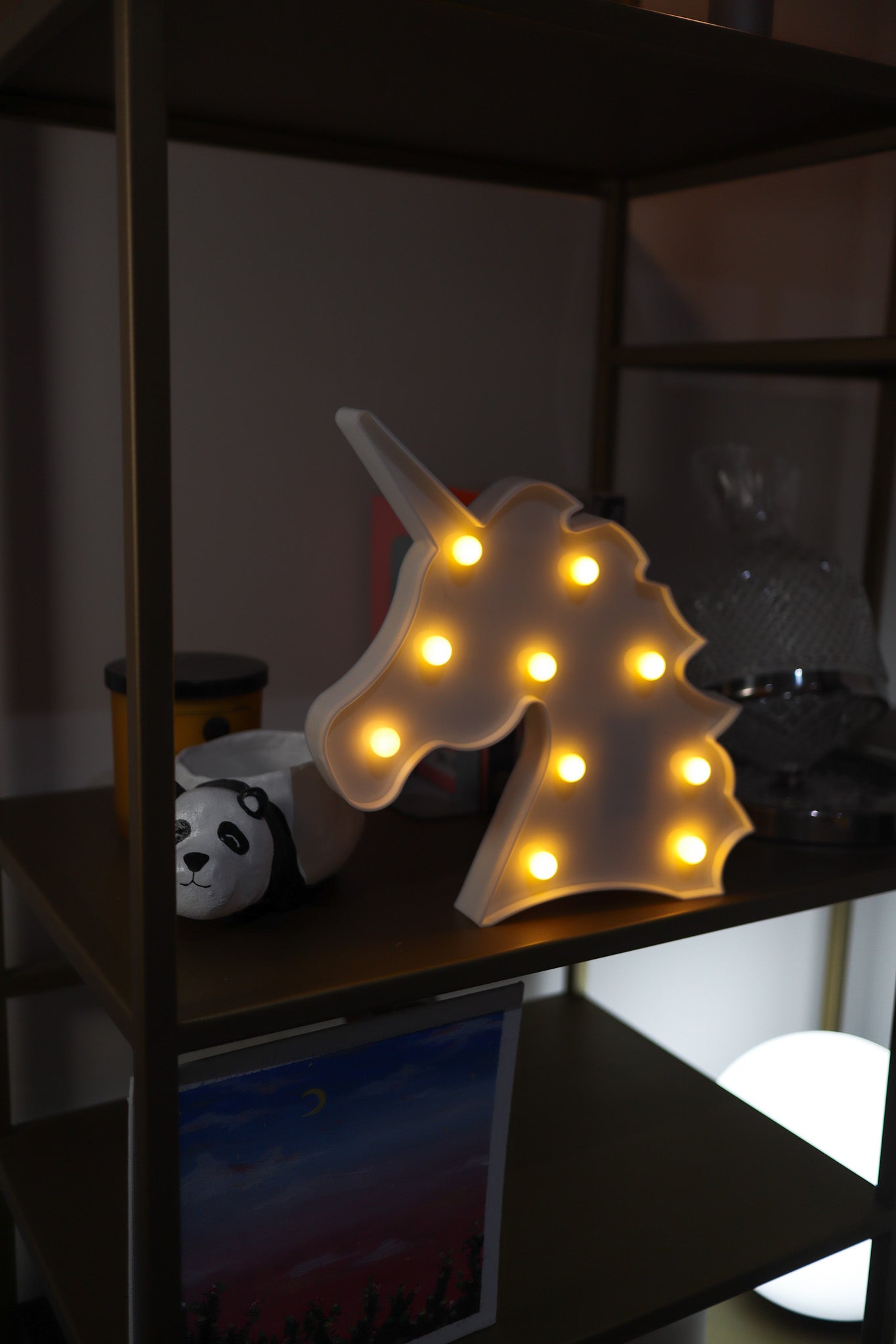 LED Unicorn Sign Light, Warm White LED Lamp For Living Room & Bedroom, Table & Wall Christmas Decoration for Kids & Adults - Battery Powered - White